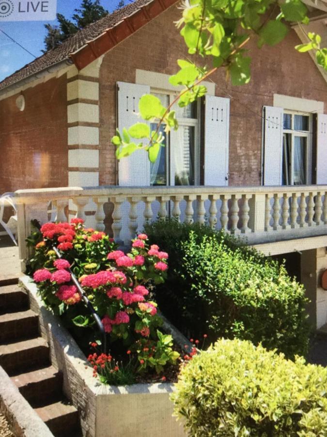 Villa Les Carlins Houlgate Exterior photo